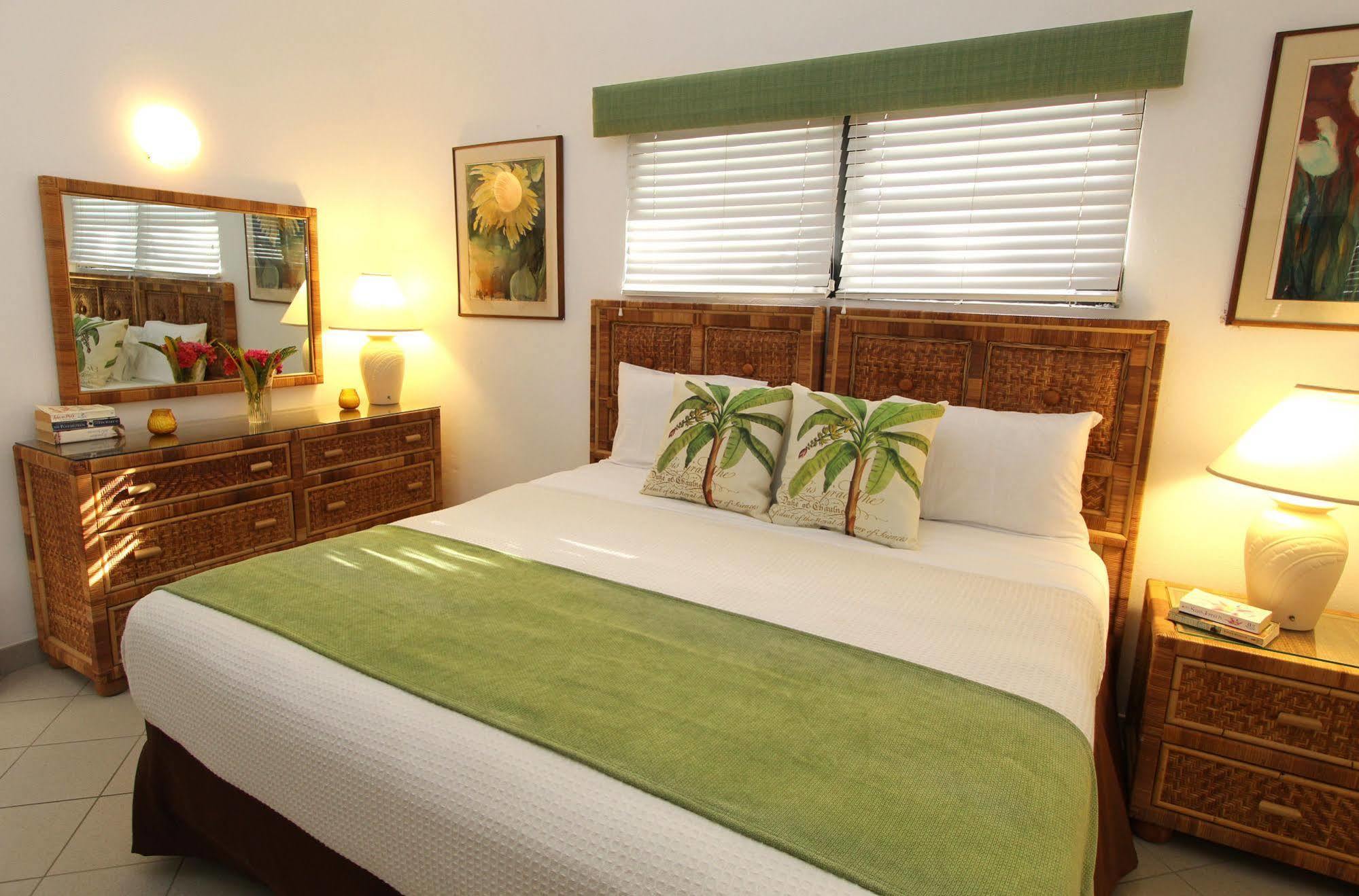 Carimar Beach Club Meads Bay Экстерьер фото